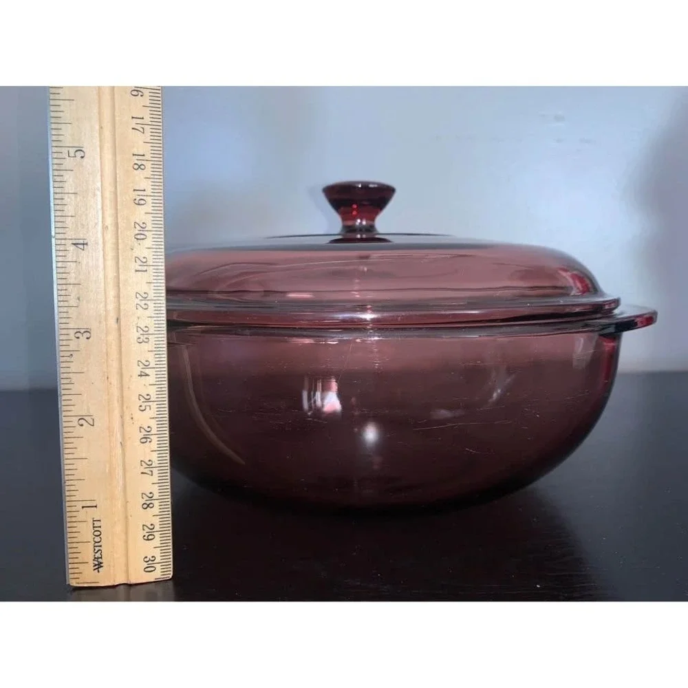 Vintage‎ Pyrex Originals Cranberry round covered casserole dish